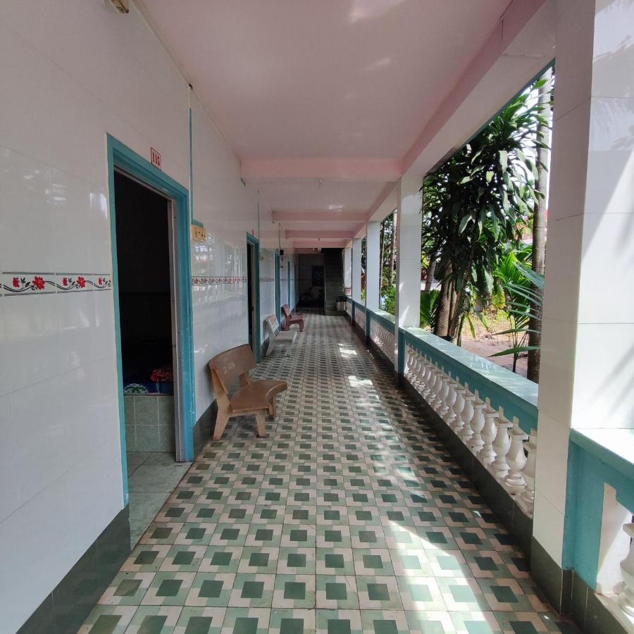 Khach San 20 Hotel Châu Đốc Eksteriør billede