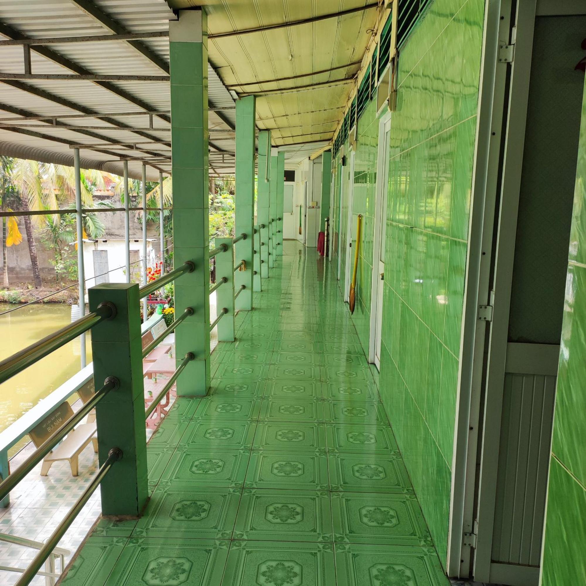 Khach San 20 Hotel Châu Đốc Eksteriør billede